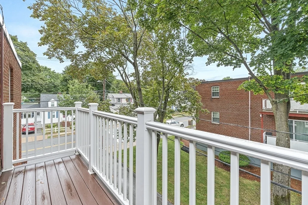 276 Albion St, Wakefield