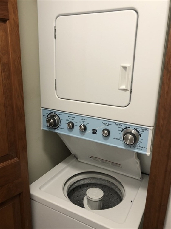 333 1st St Blvd, Lowell