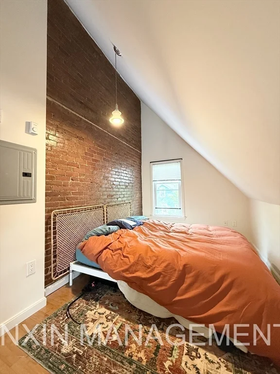 2 Orchard St, Porter Square