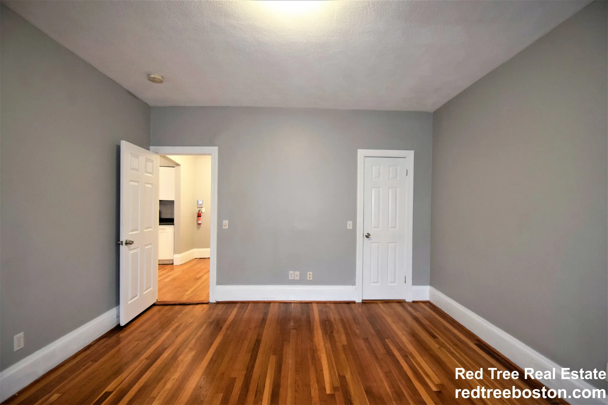 83 Glenville Ave, Brighton