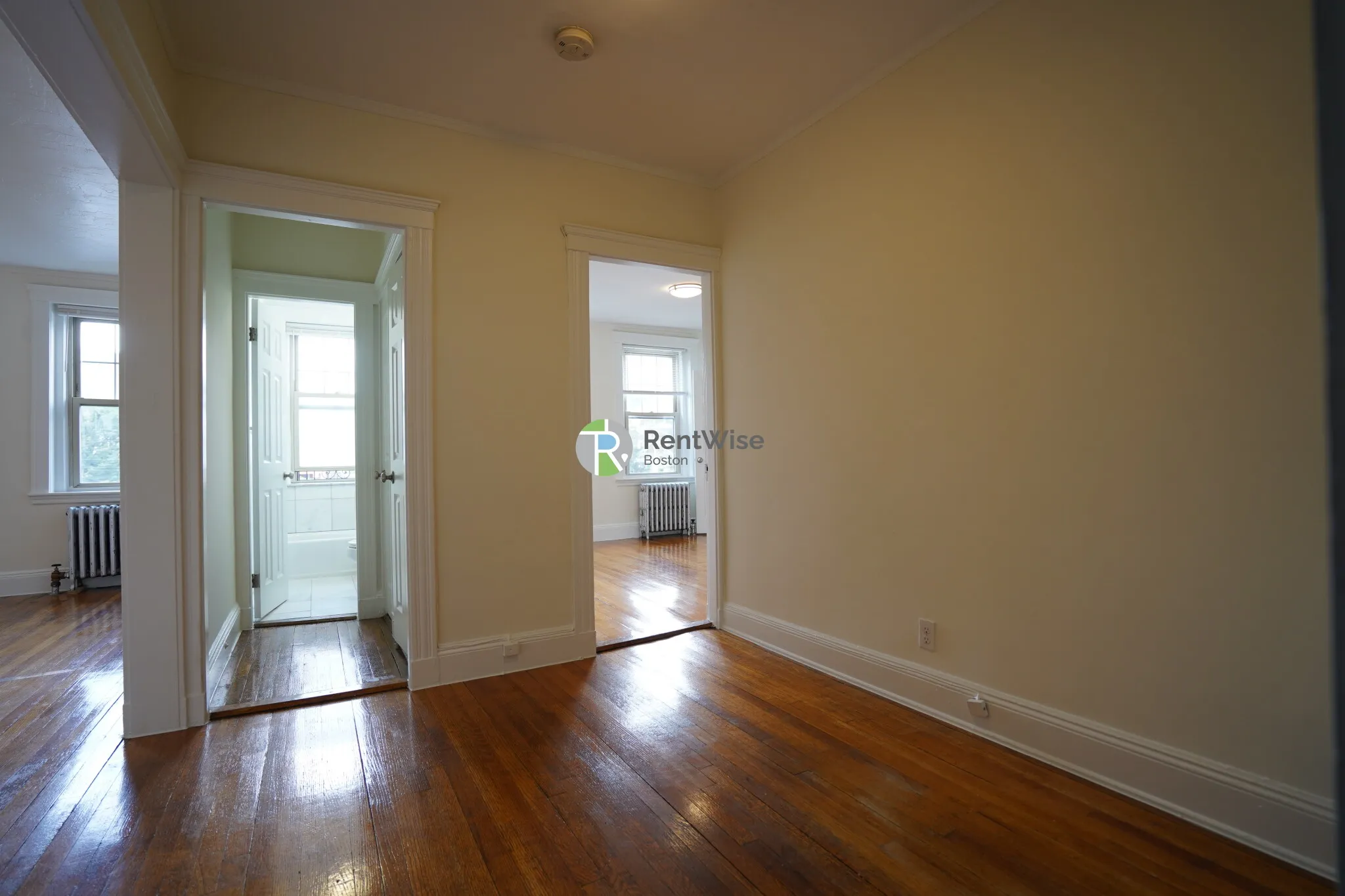 1848 Commonwealth Ave, Brighton