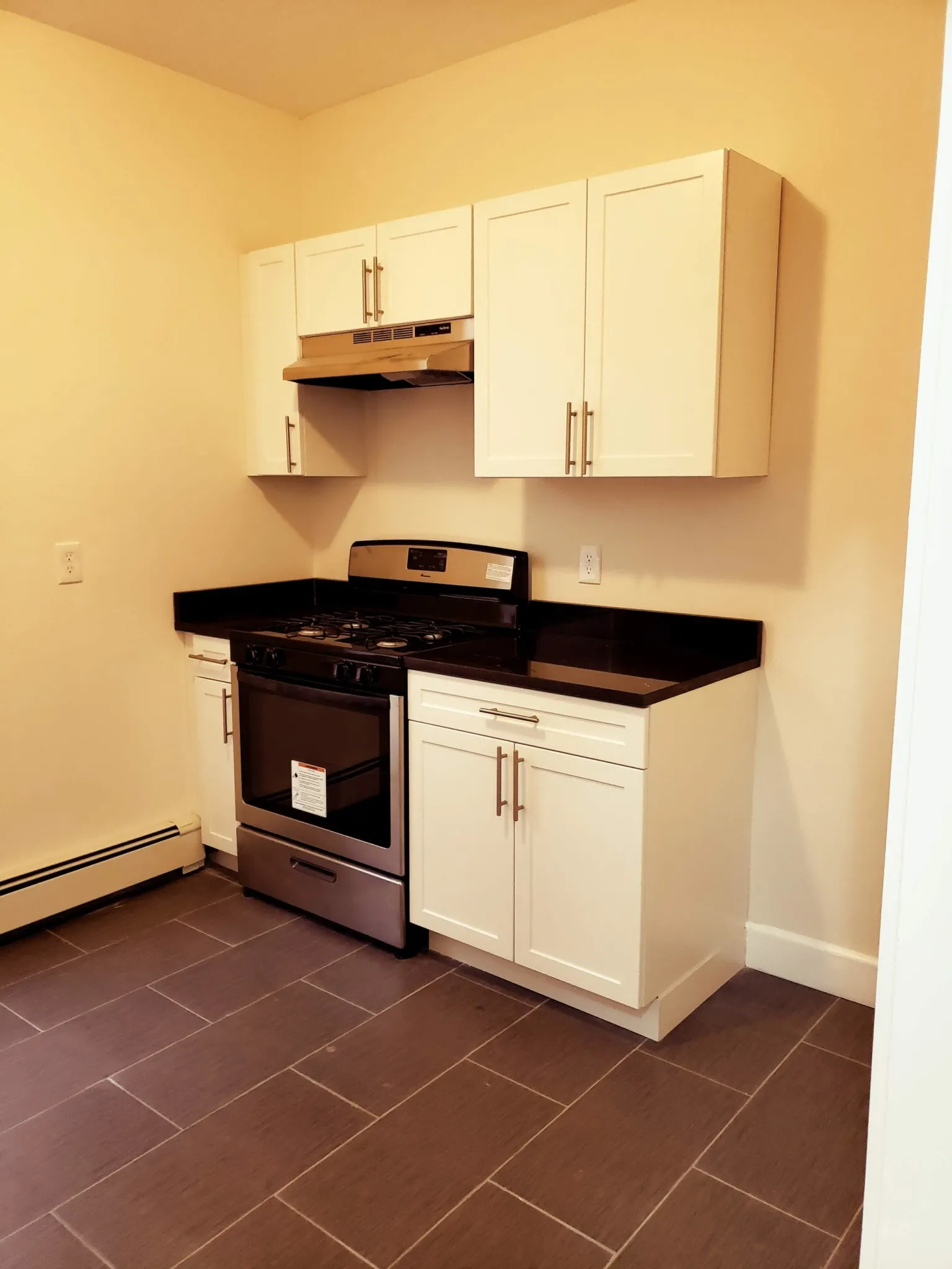 101 Calumet St, Mission Hill