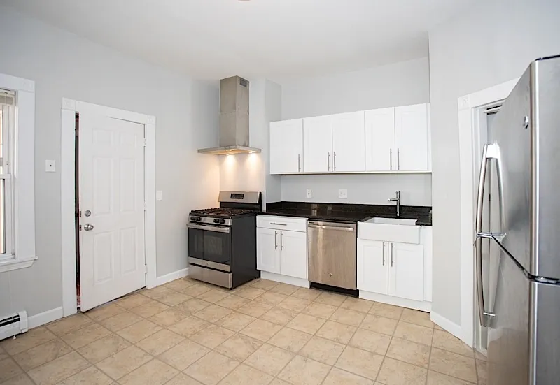 222 Prospect St, The Port