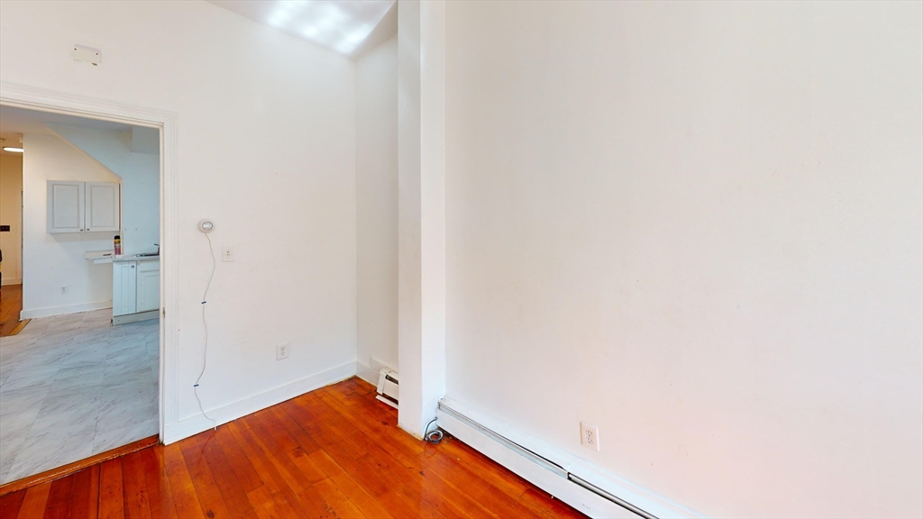 73 Highland St, Revere