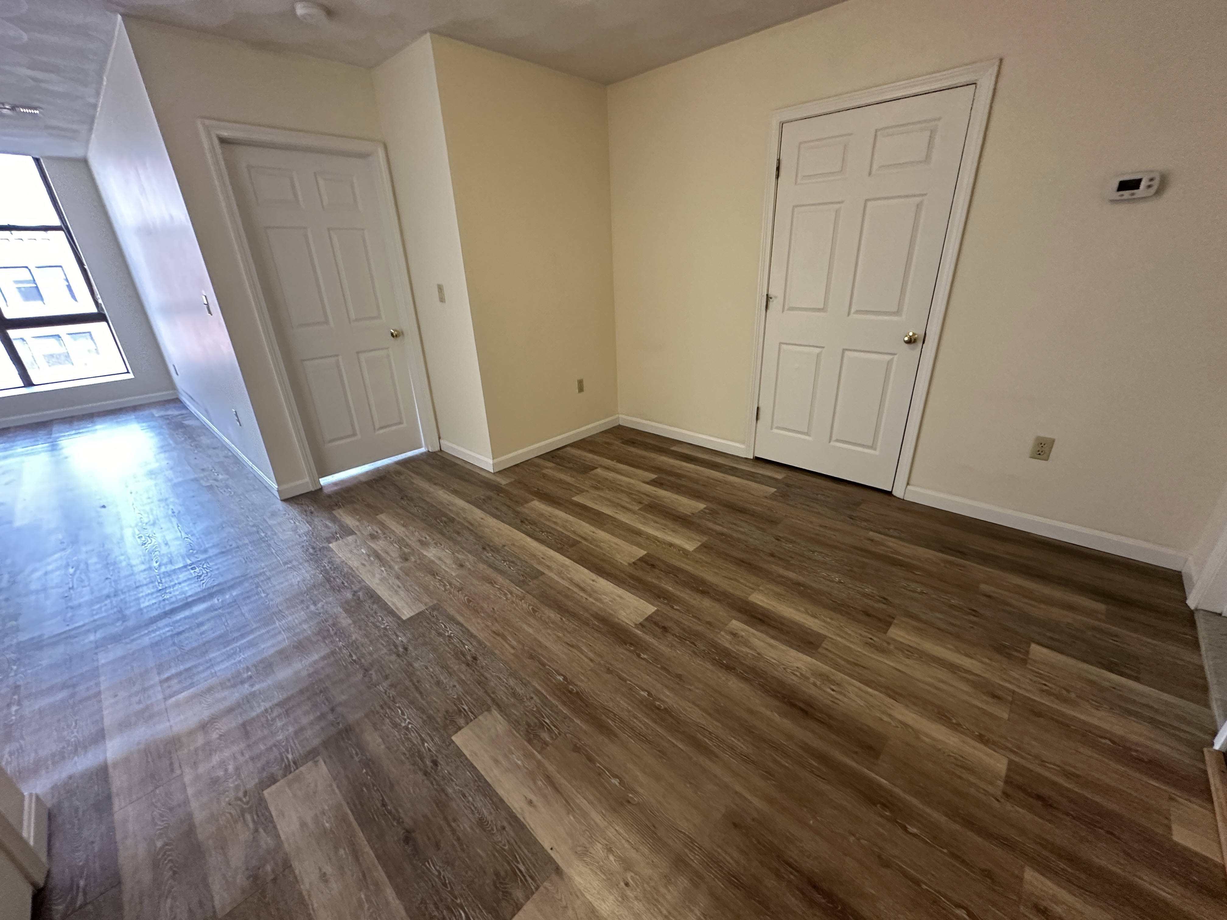 81 Essex St, Chinatown