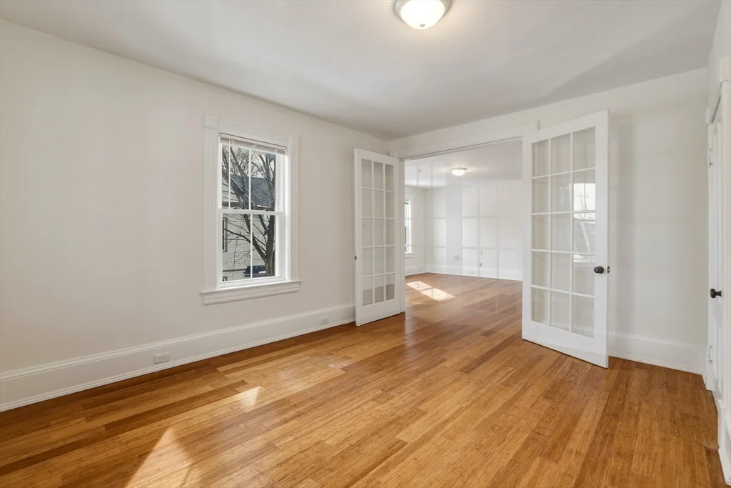 105 Nonotuck St, Holyoke