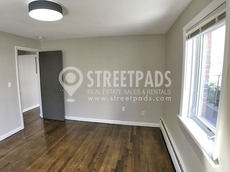 50 Evergreen St, Jamaica Plain