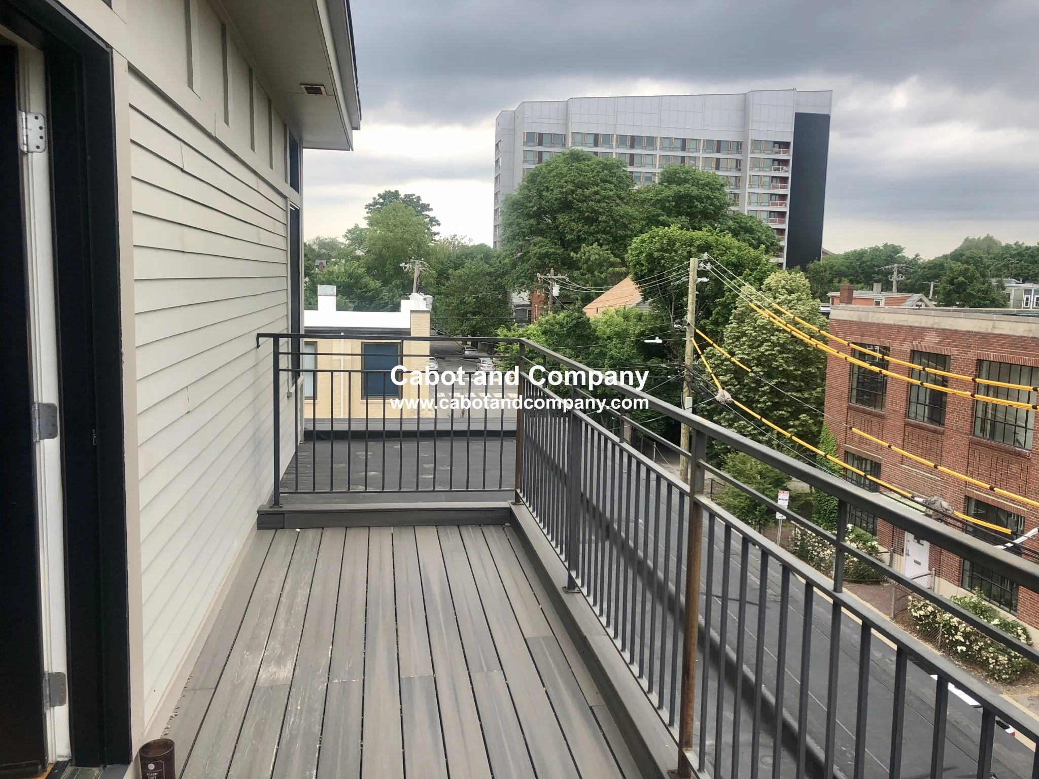 72 Hamilton St, Cambridgeport