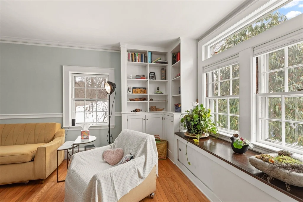 36 Joyce Rd, Medford