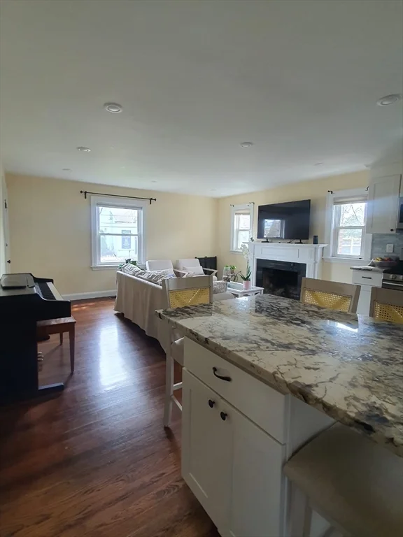 149 Lowell Ave, Newtonville