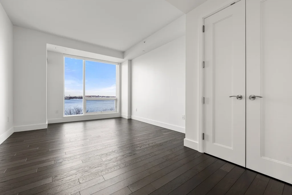 22 Liberty, Seaport District