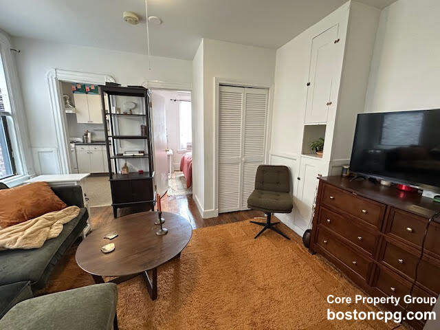 100 Myrtle St, Beacon Hill