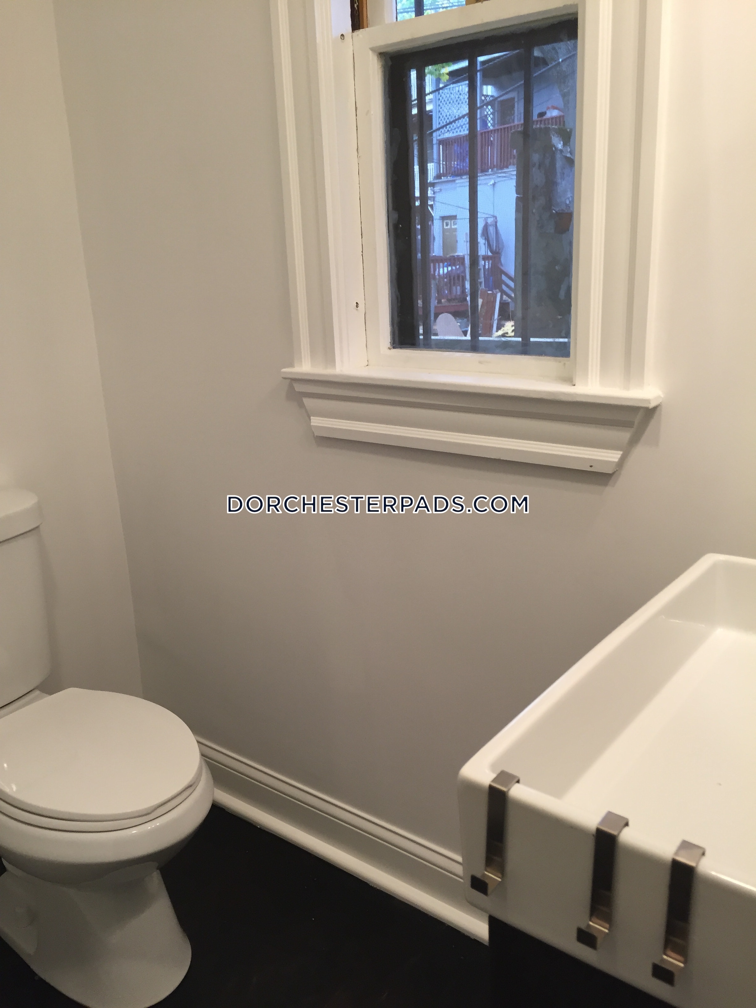 3 bed, 1.5 bath apartment for rent at 22 Trescott St Unit 1, Dorchester — photo 6 of 21