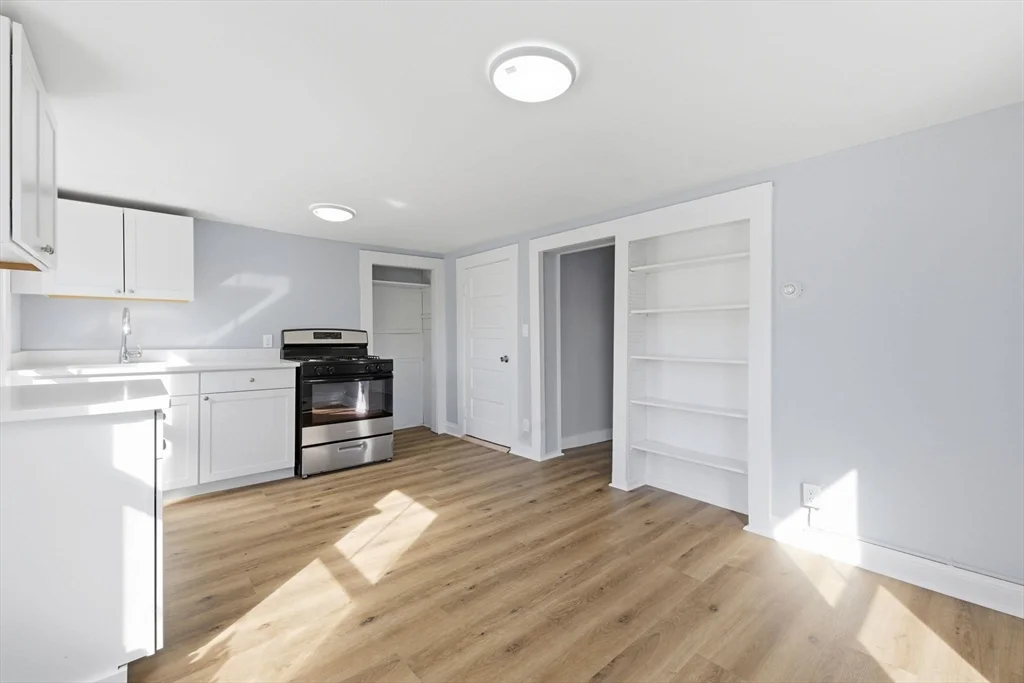 48 Walker St, Falmouth (village)