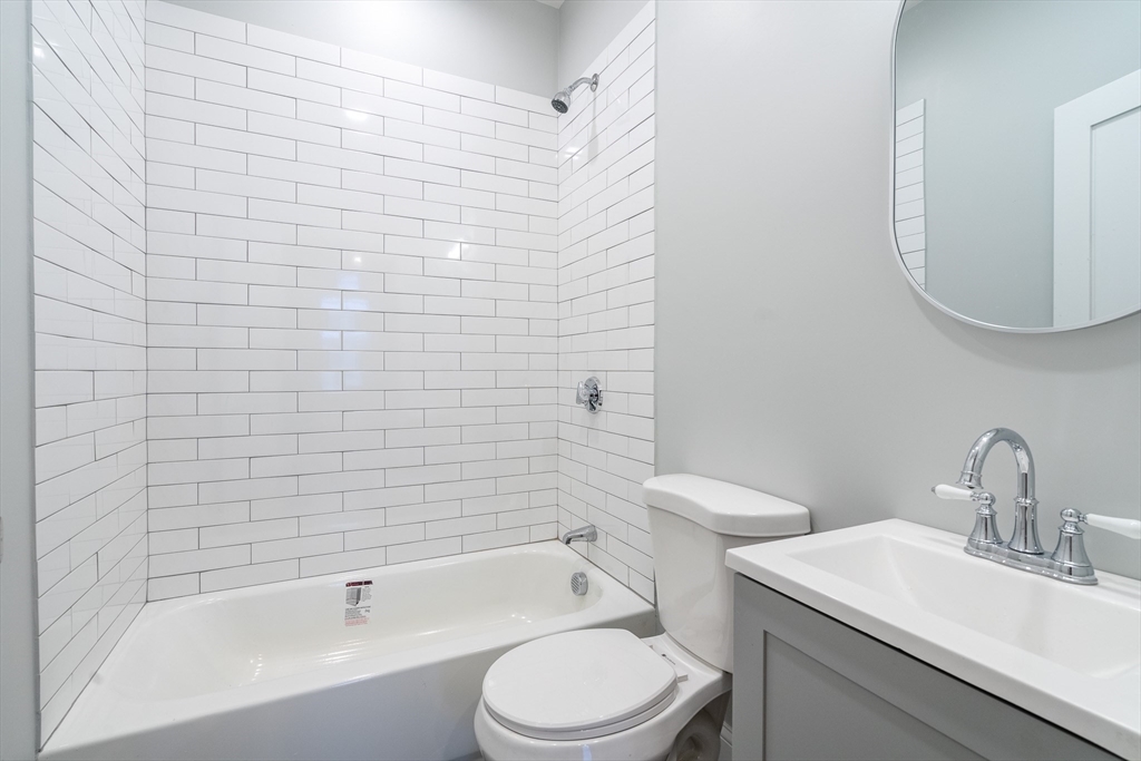 60 6th St, East Cambridge