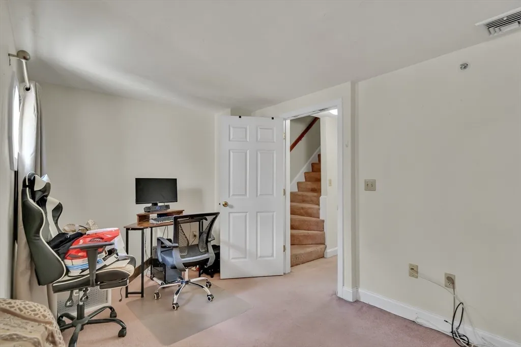 125 Tudor St, South Boston