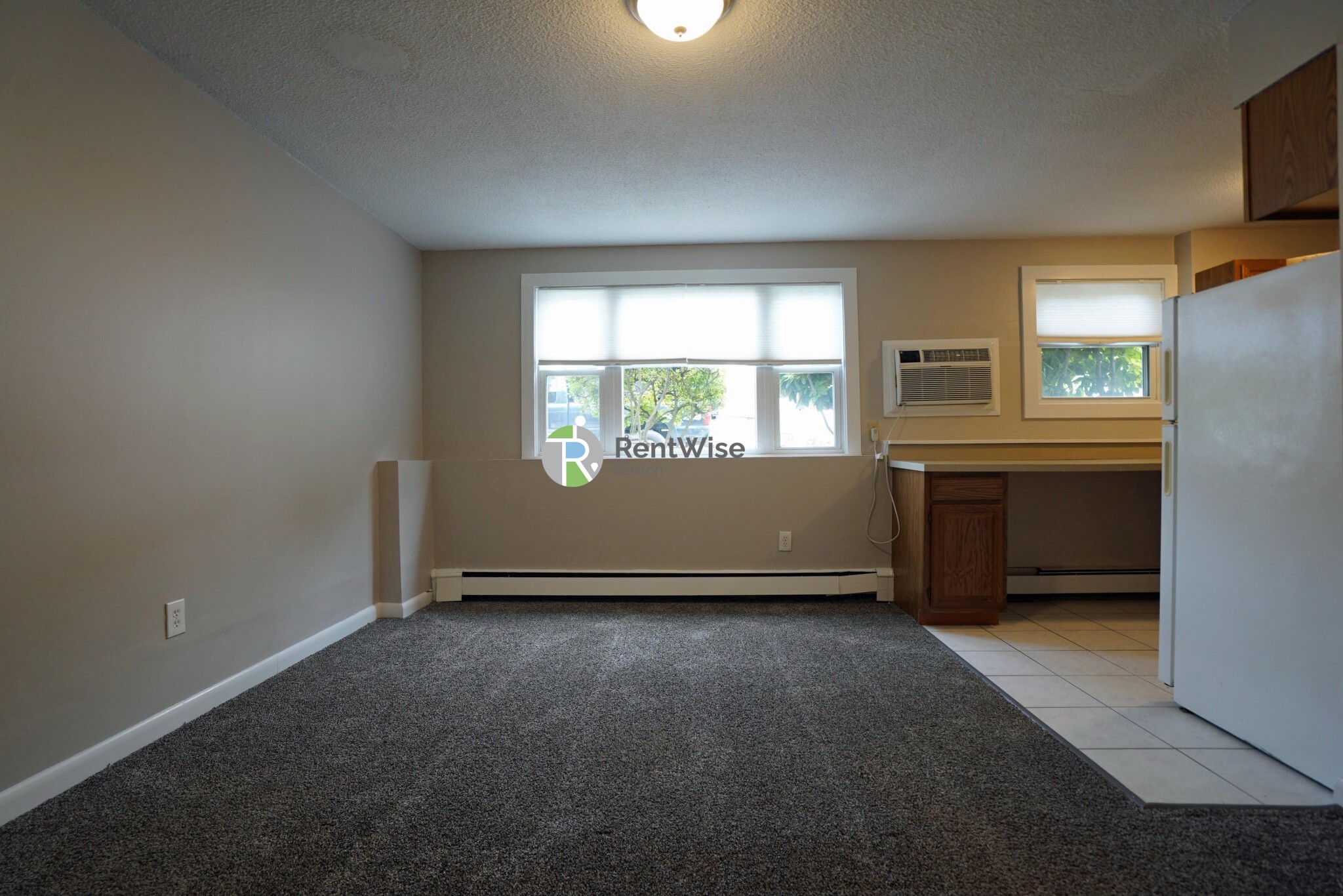 121 Ash St, South Side