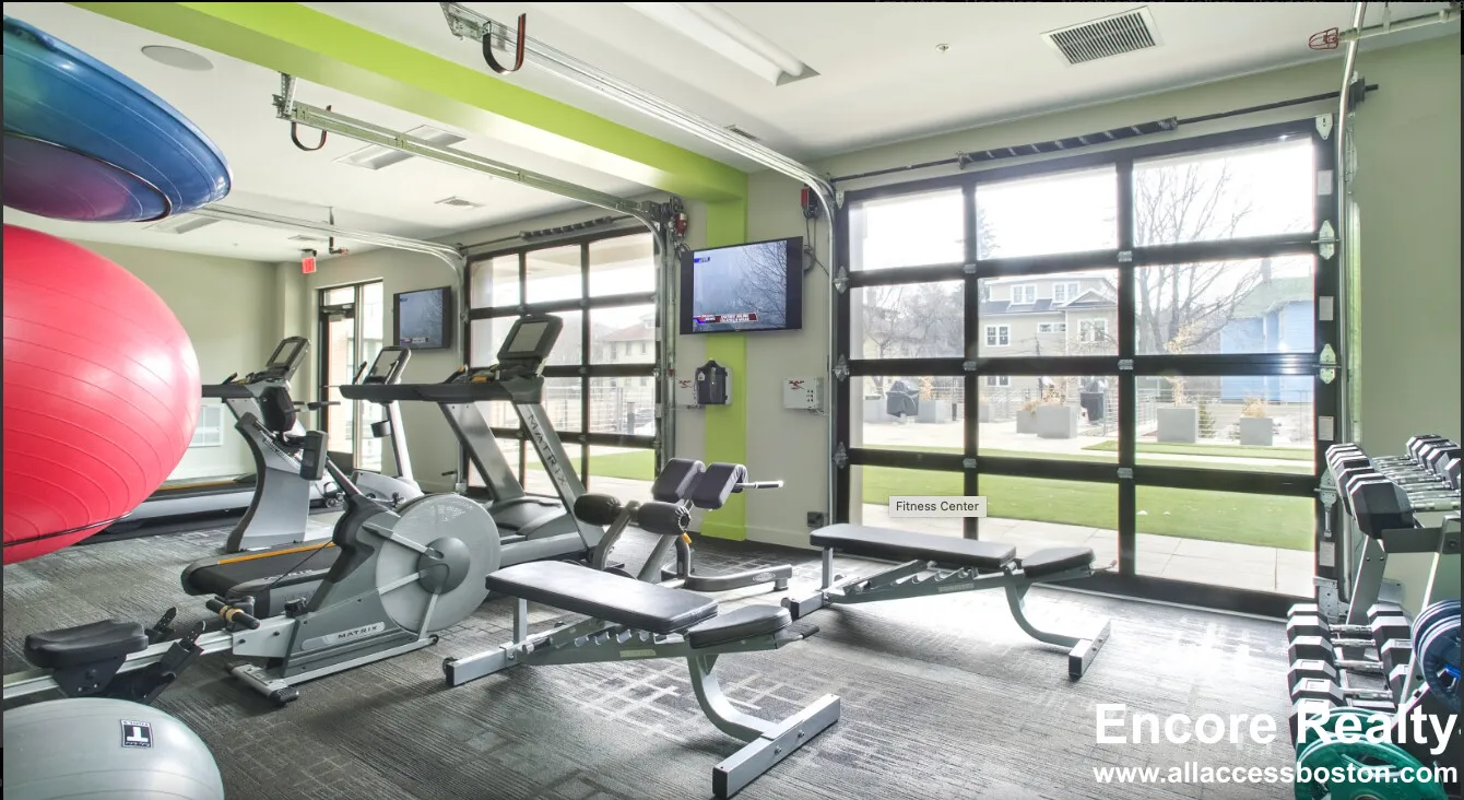 65 Brainerd Rd, Allston