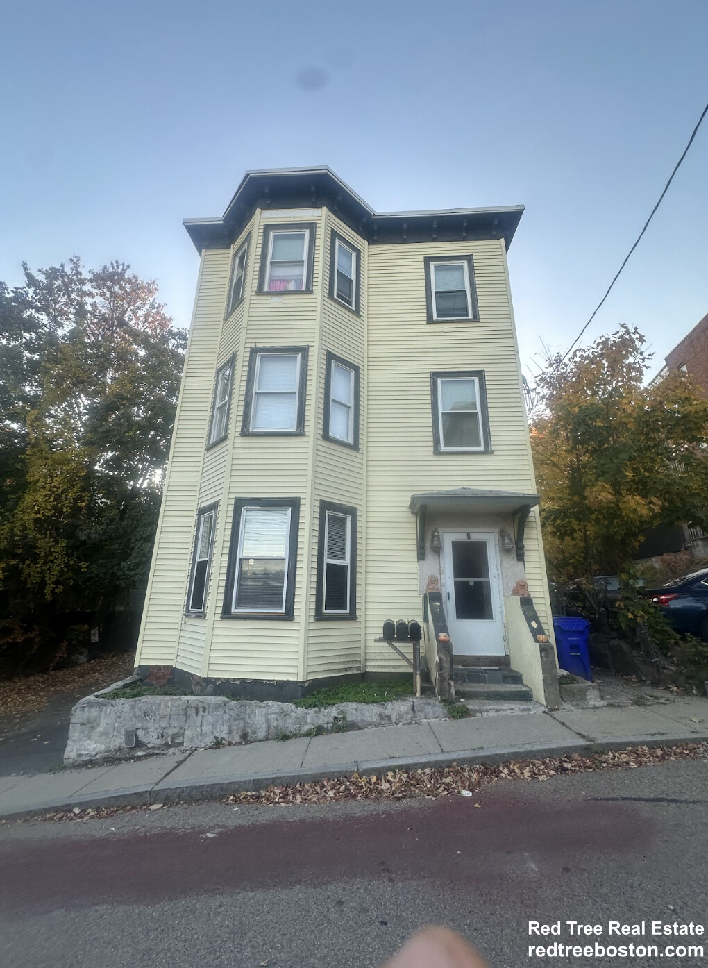 6 Bickford Ave, Mission Hill