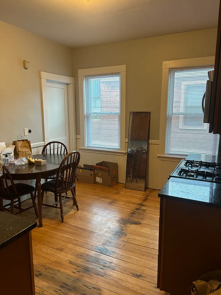 61 Frederick Ave, South Medford