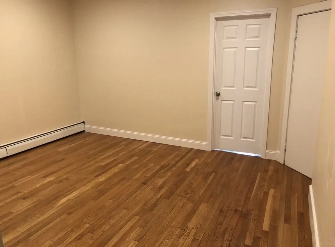 883 Harrison Ave, Roxbury