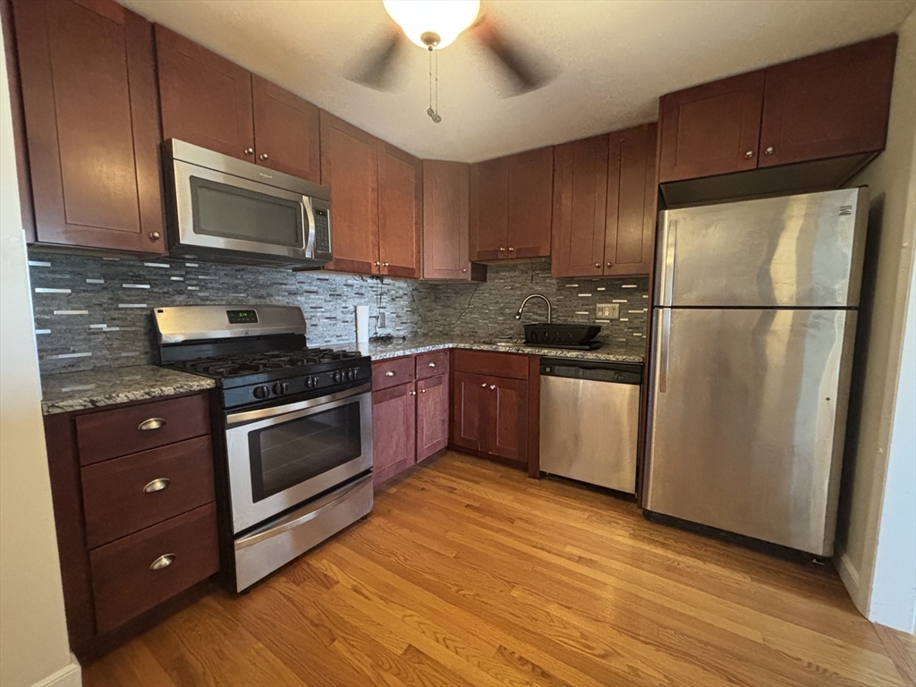 215 Massachusetts Ave, East Arlington