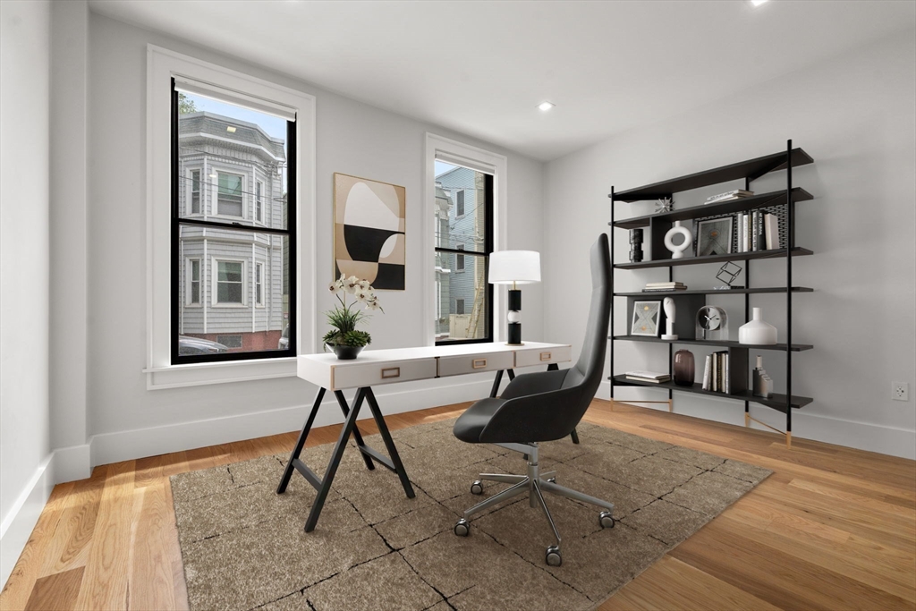 31 Mercer St, South Boston