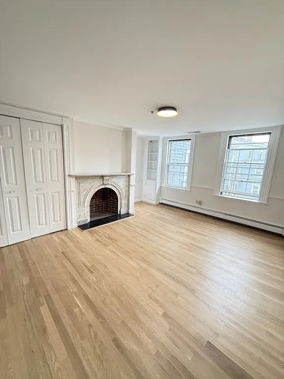 313 Essex St, Salem