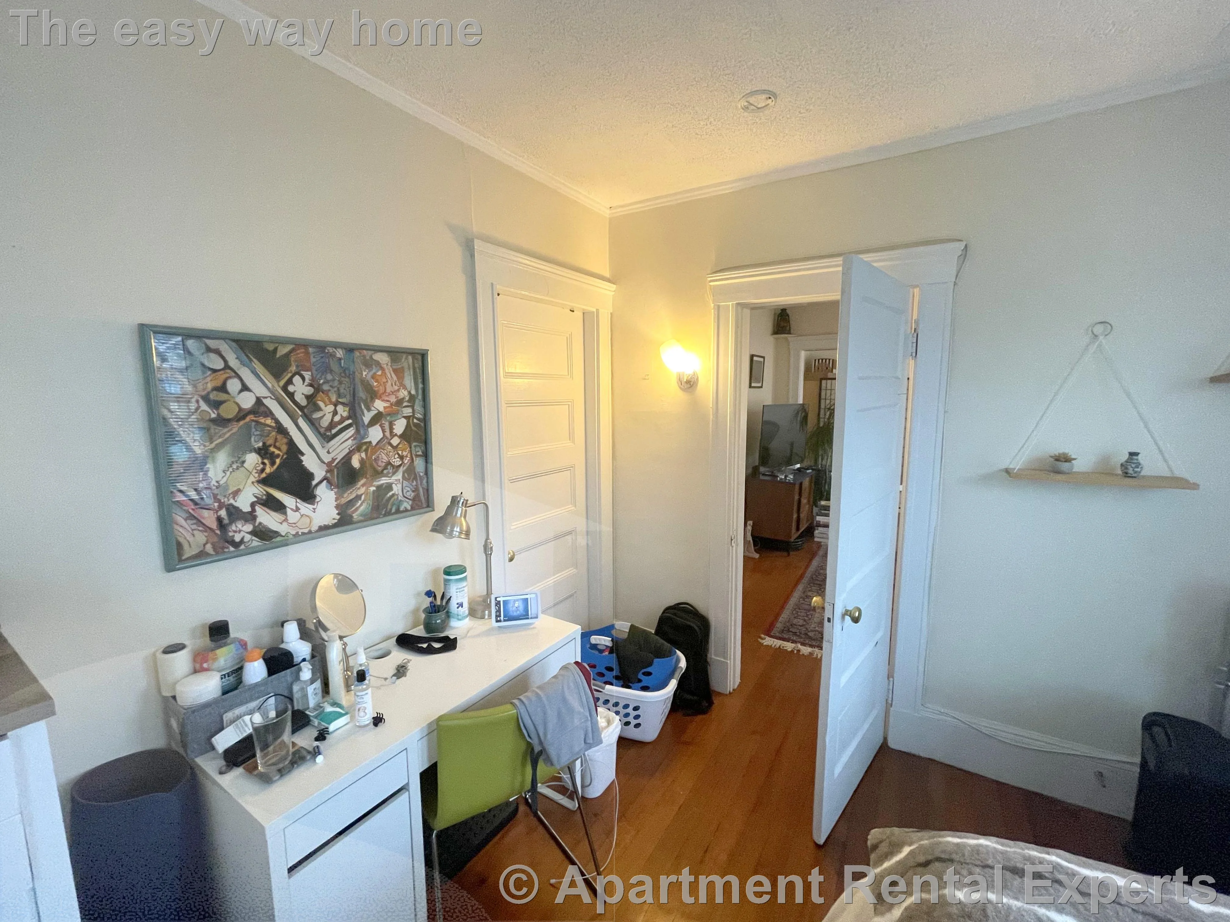 18 Sanborn Ave, Union Square