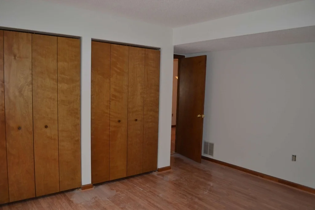 369 Aiken Ave, Centralville