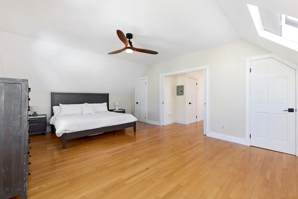 30 Boardman St, Salem