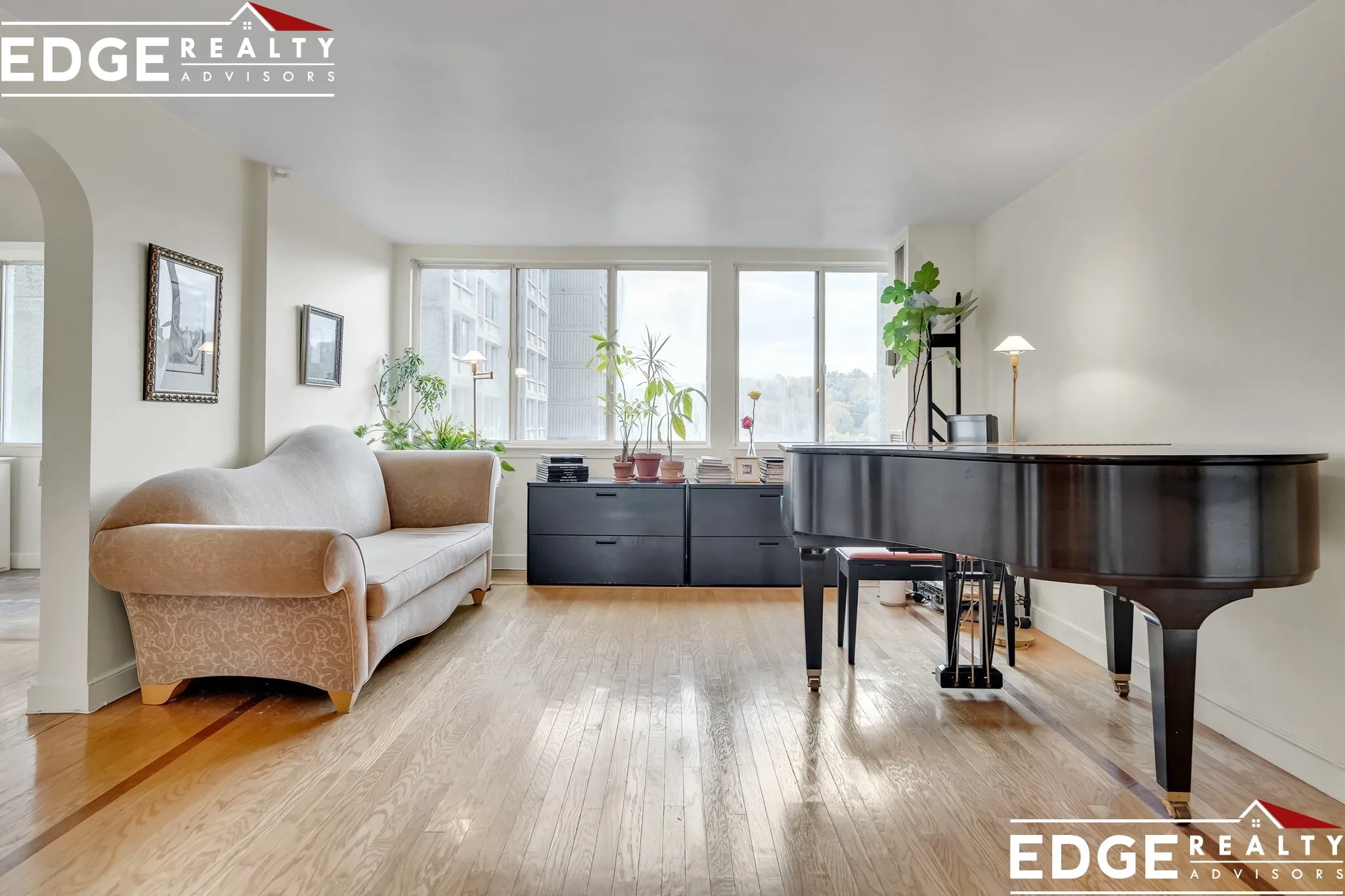 19 Regent Circle, Brookline