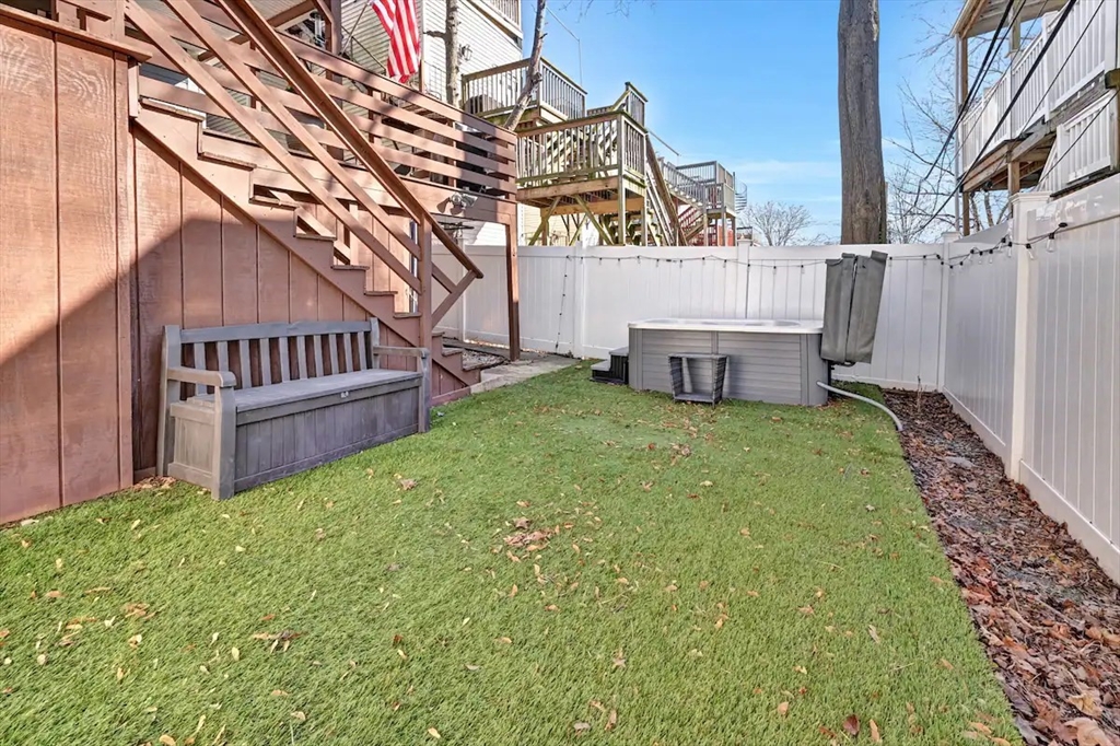 39 Gates, South Boston