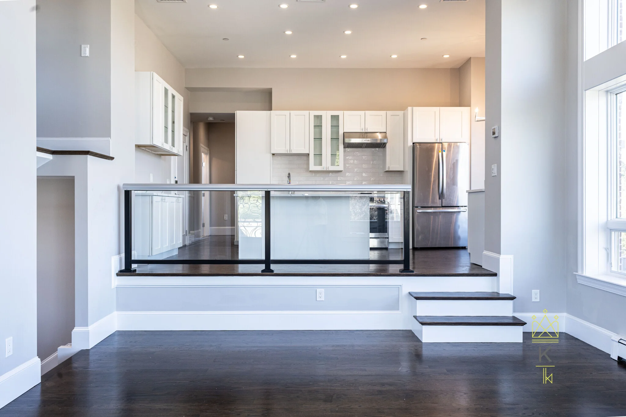 85 Regent St, Roxbury