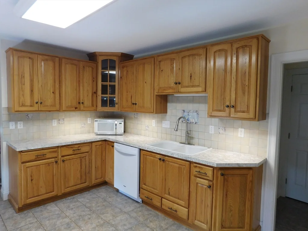 67-69 Angeline St, West Springfield