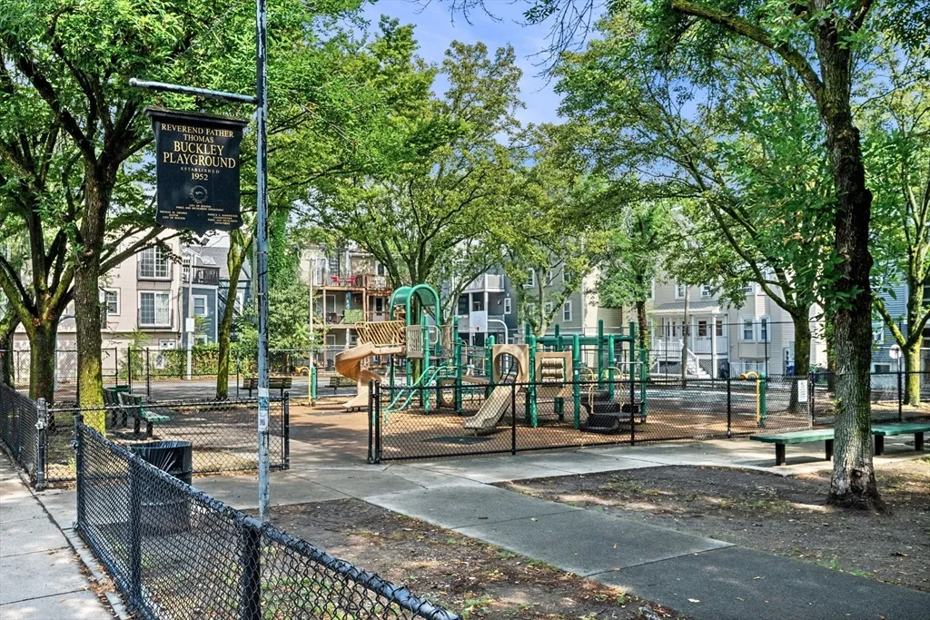 227 West 3rd St, South Boston