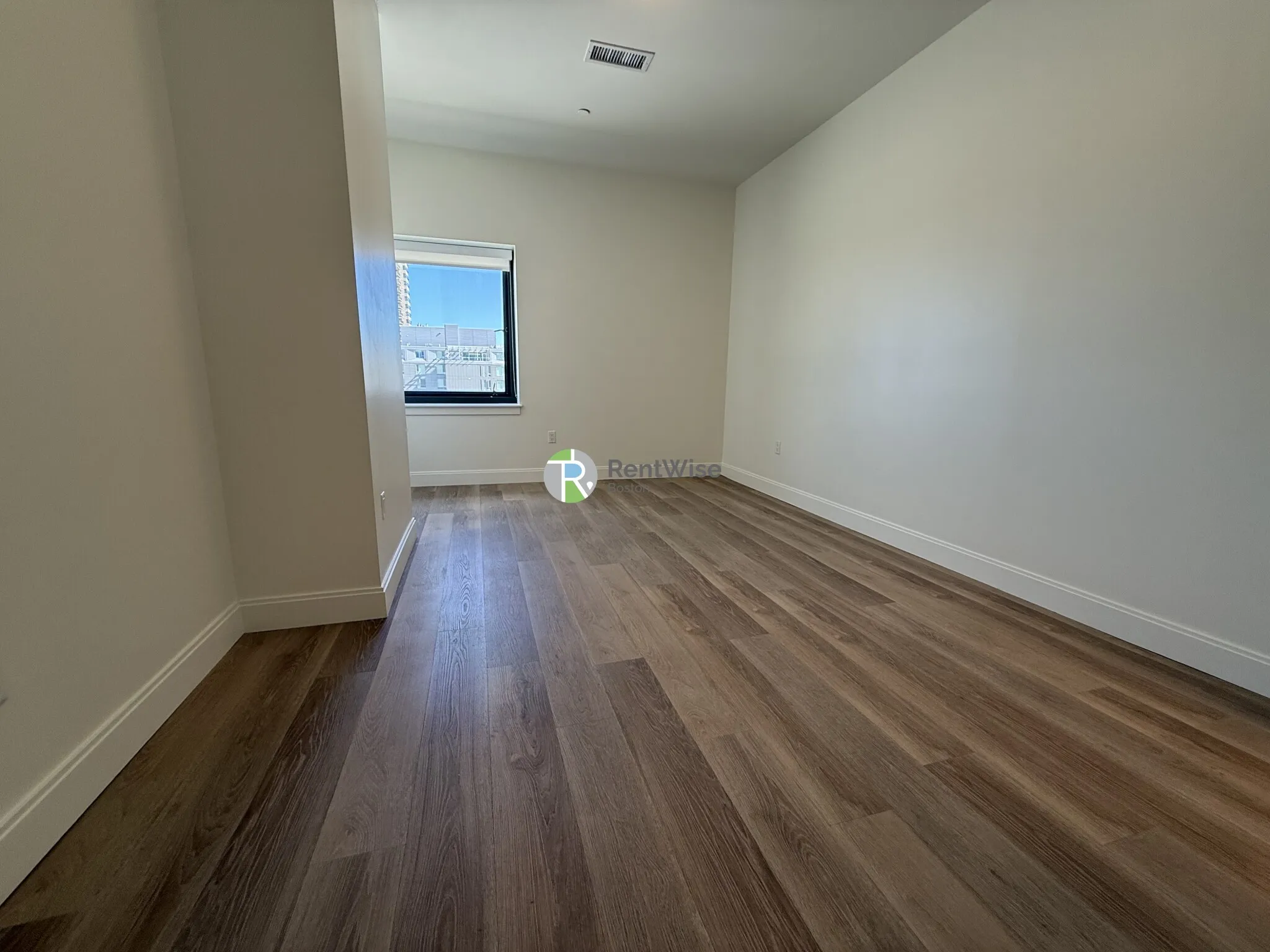 1079 Commonwealth Ave, Allston