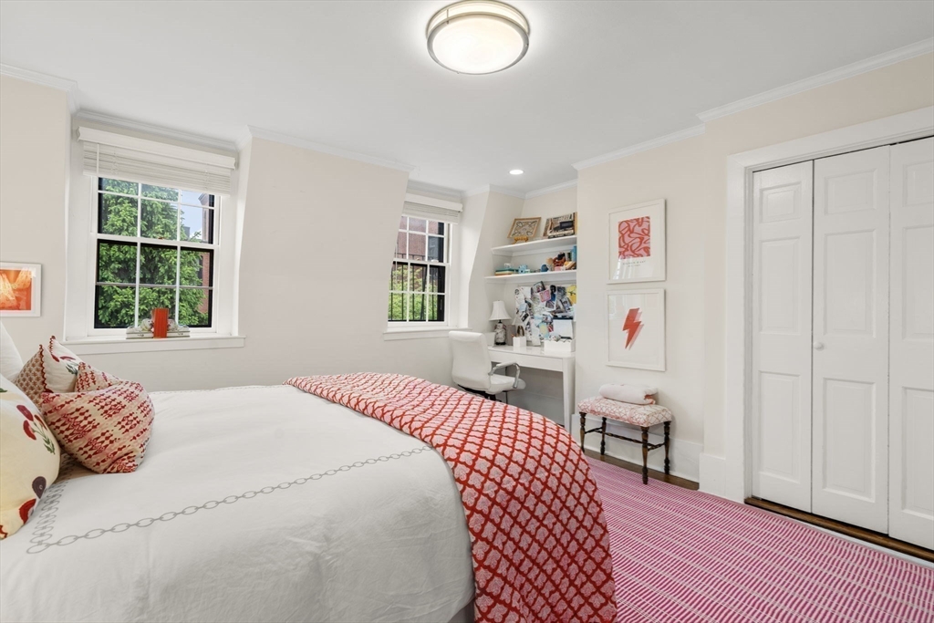 2 Mount Vernon Sq, Beacon Hill