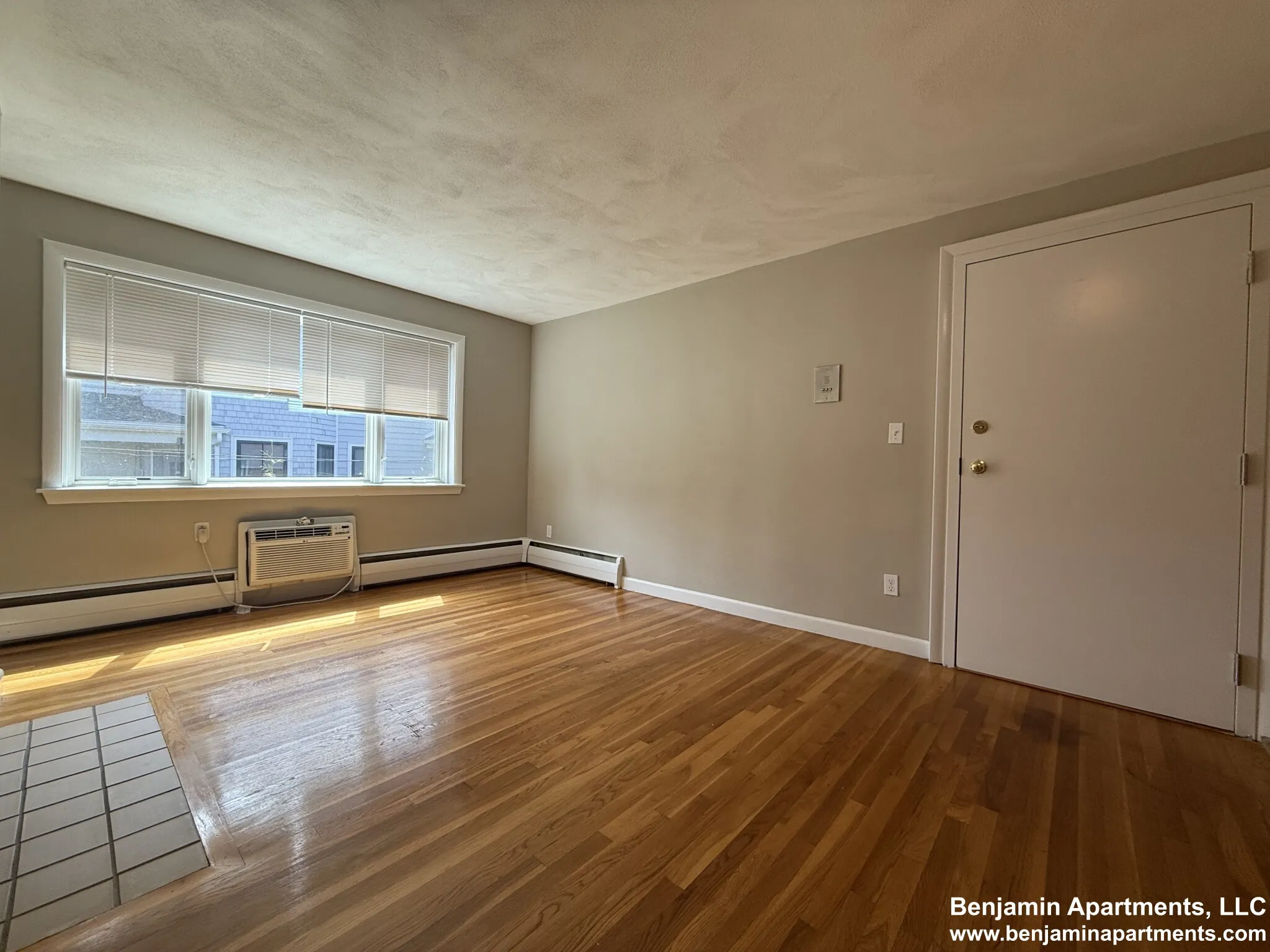 50 Evergreen St, Jamaica Plain