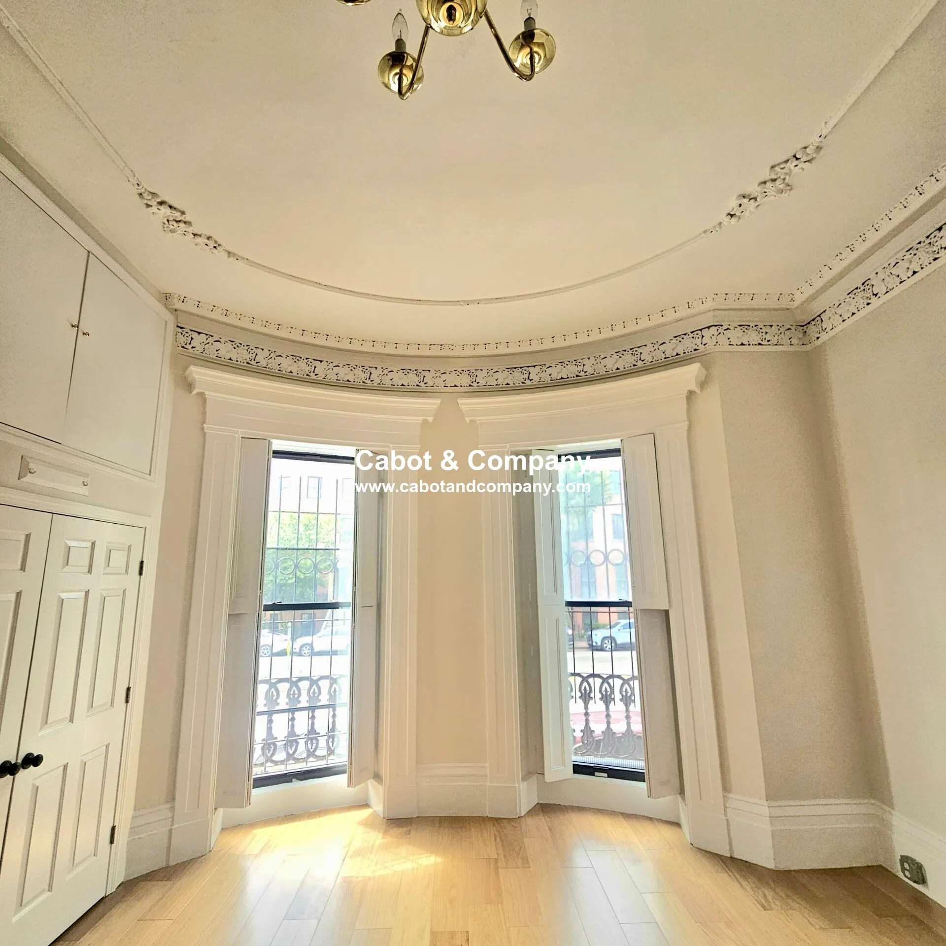 614 Massachusetts Ave, South End