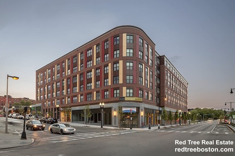 225 Centre St, Jamaica Plain