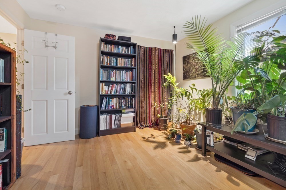 55 Waterhouse St, Teele Square