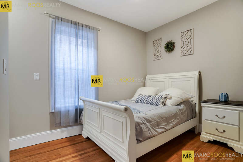 10 Babcock St, North Brookline