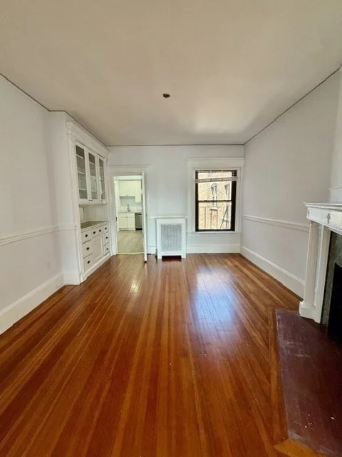 1 Winchester, Coolidge Corner