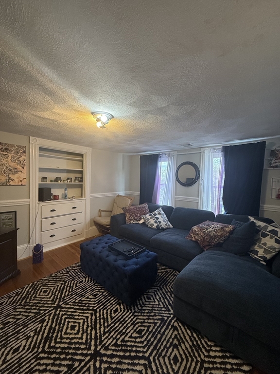 110 Quincy Ave, Winthrop