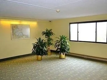 100 Cove Way, Quincy