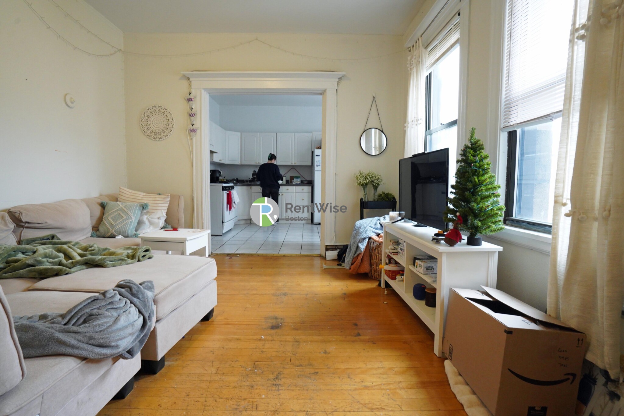 72 Gardner St, Allston