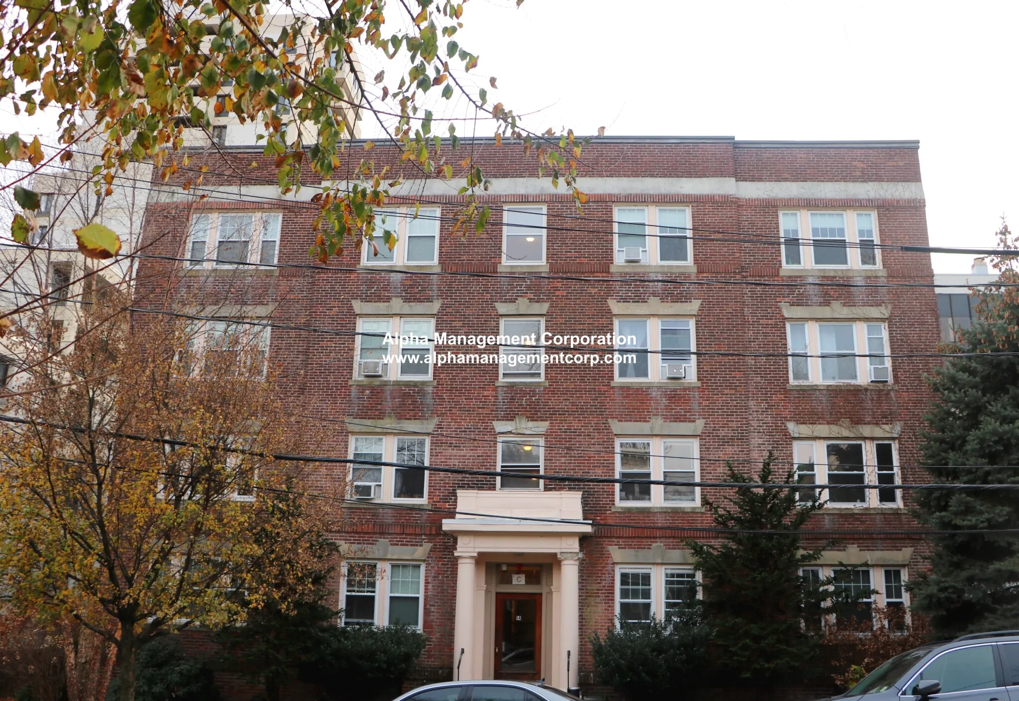14 Centre St, Mid-Cambridge