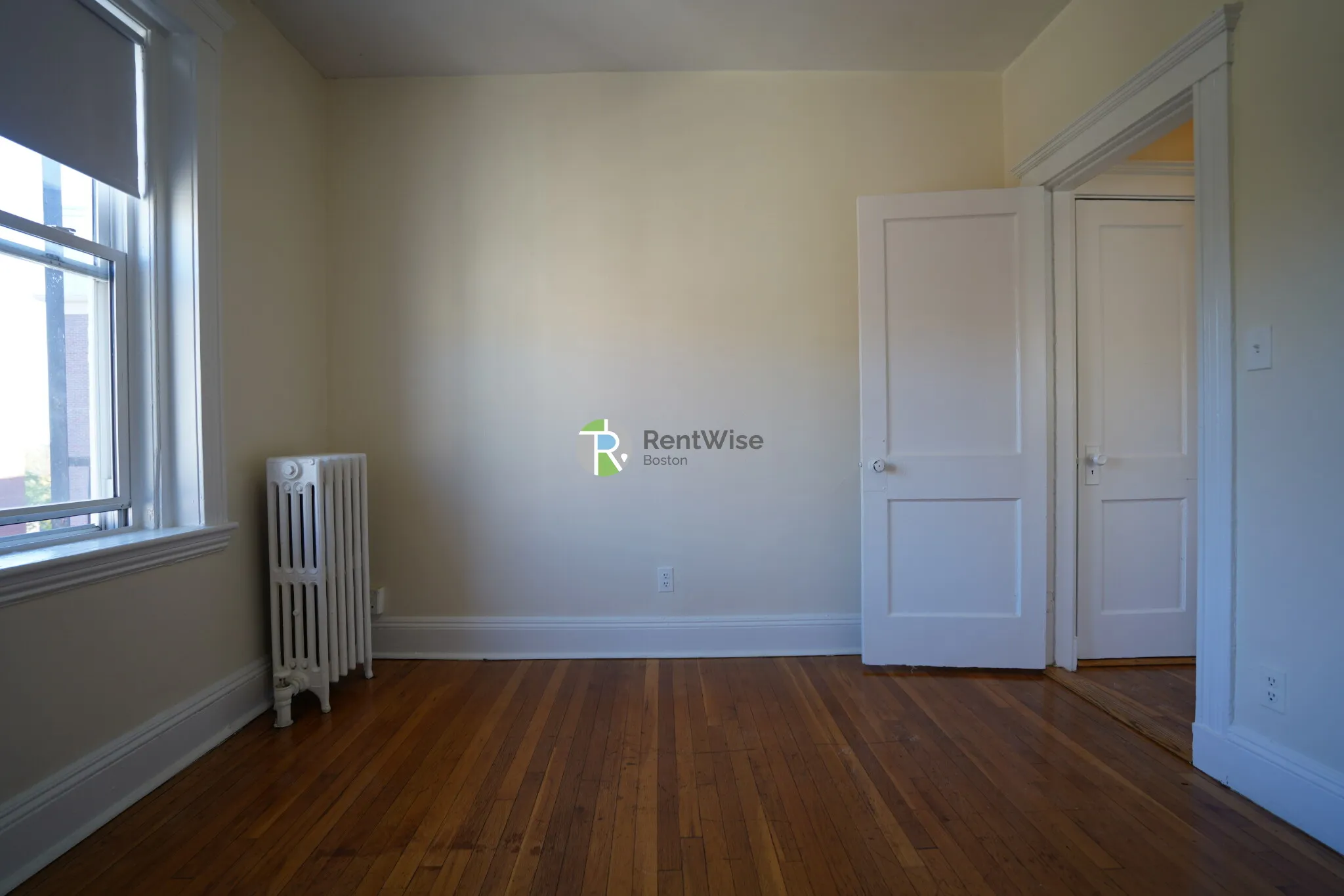127 Washington St, Brighton