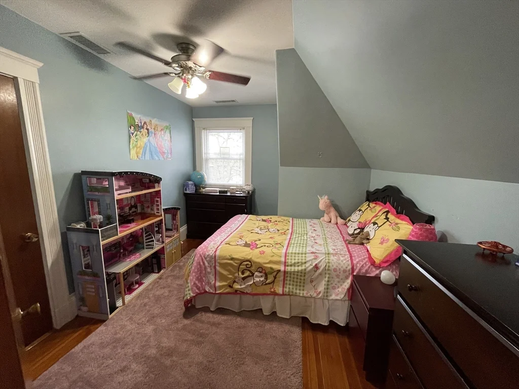 13 Union St, Watertown